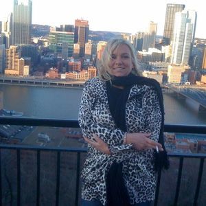 Meet your Posher, Lori jo